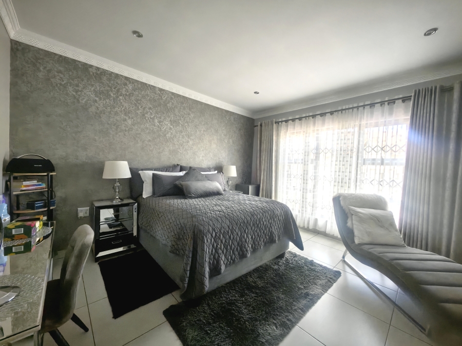 4 Bedroom Property for Sale in Waterkloof North West